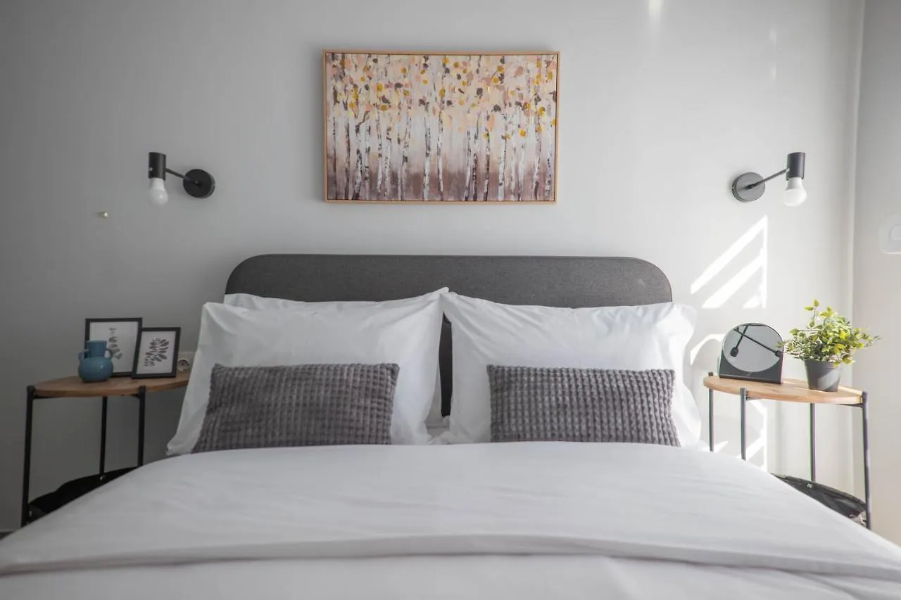 Apartment F & B Collection - City Center Hidden Gem Thessaloniki Greece