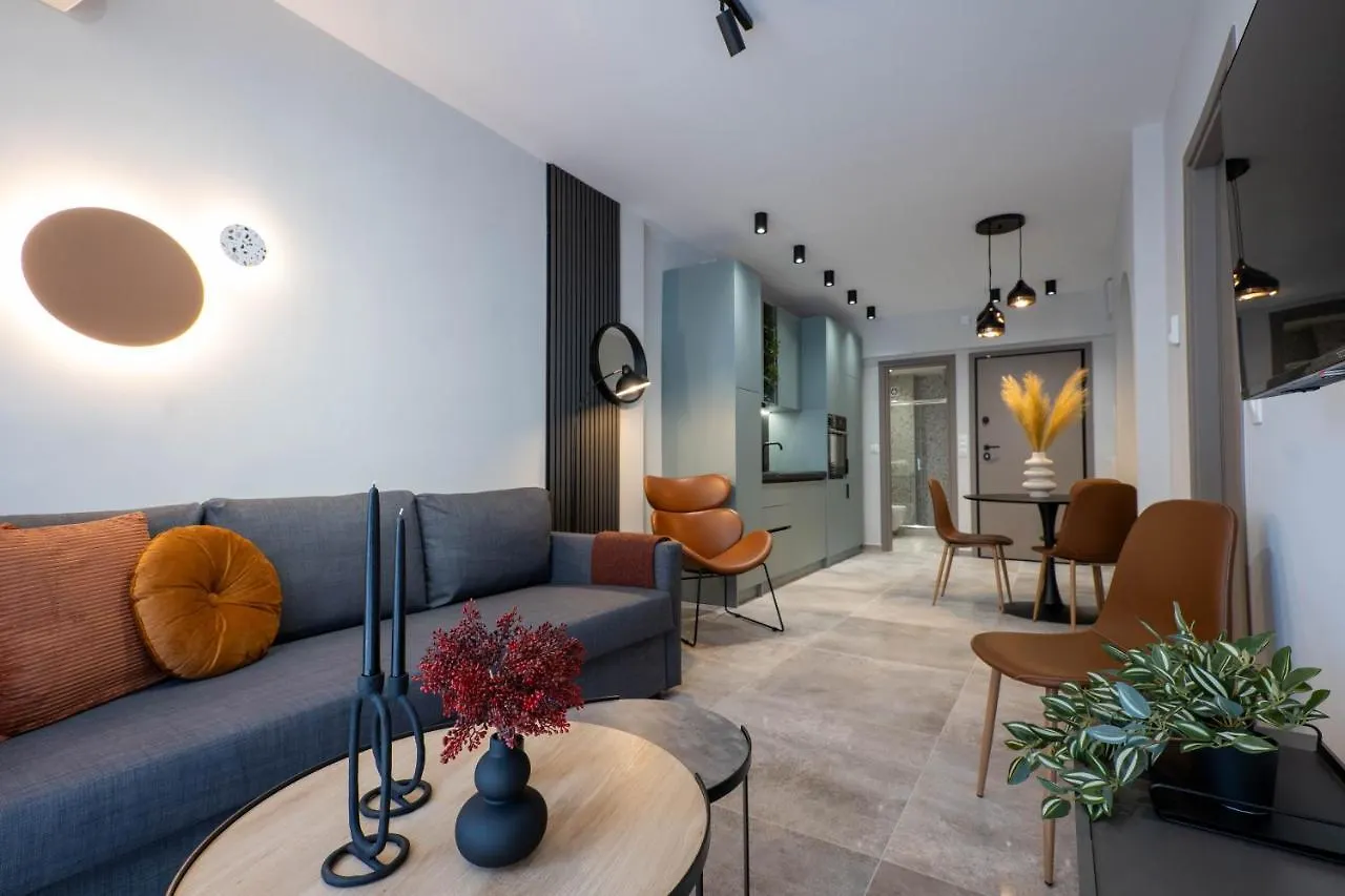 F & B Collection - City Center Hidden Gem Thessaloniki Apartment