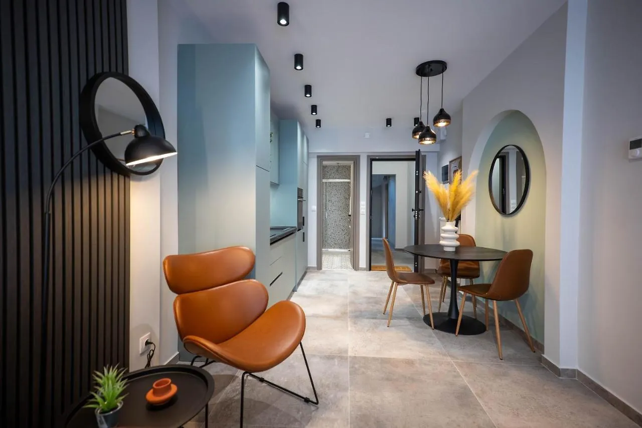 F & B Collection - City Center Hidden Gem Salonicco